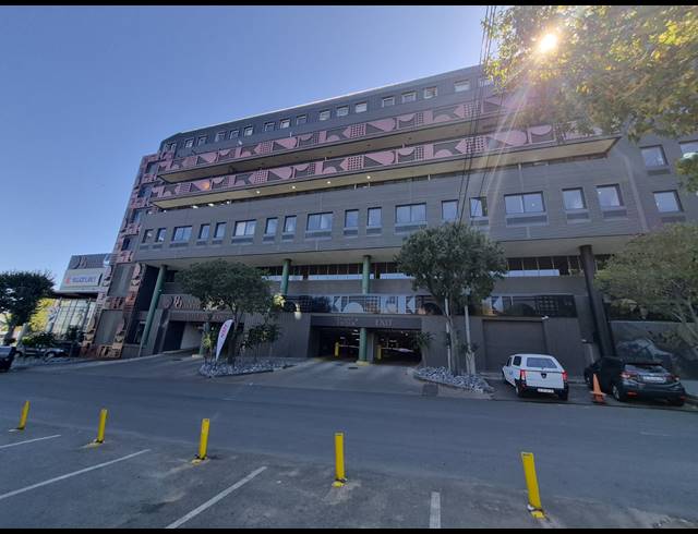 60M² OFFICE TO LET IN ROSEBANK